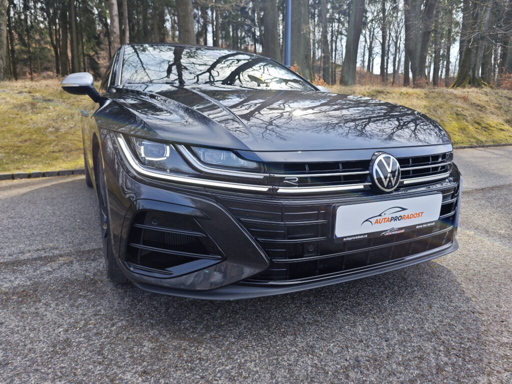 VW Passat 2023